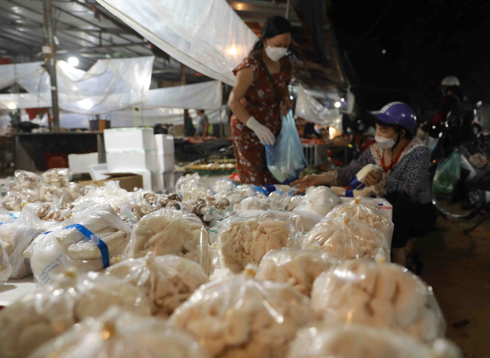 Một gian hàng tại chợ. (Ảnh: Vũ Sinh/TTXVN)