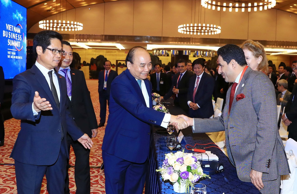 Thủ tướng Nguyễn Xuân Phúc và các đại biểu tham dự hội nghị. (Ảnh: Thống Nhất/TTXVN)