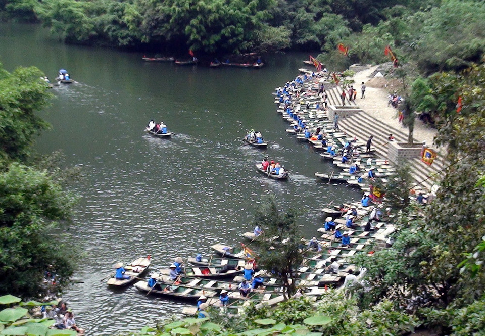 Bến thuyền tham quan Quần thể danh thắng Tràng An. (Ảnh: Văn Đạt/TTXVN)