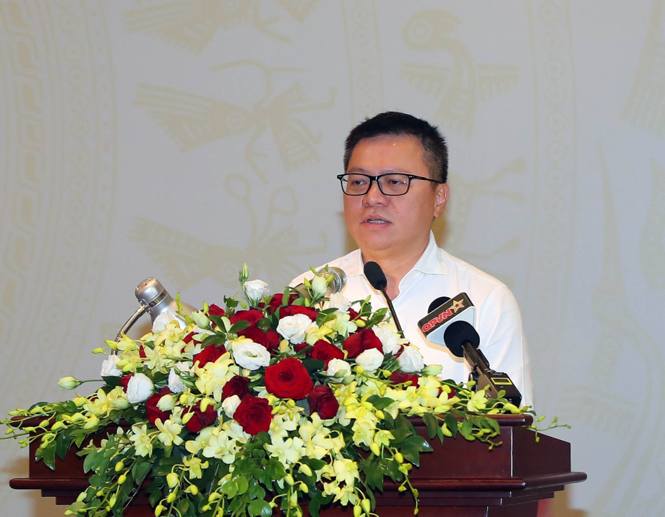 Nhà báo Lê Quốc Minh, Ủy viên Trung ương Đảng, Phó trưởng Ban Tuyên giáo Trung ương, Chủ tịch Hội Nhà báo Việt Nam, Tổng Biên tập báo Nhân Dân phát biểu. (Ảnh: Trọng Đức/TTXVN)