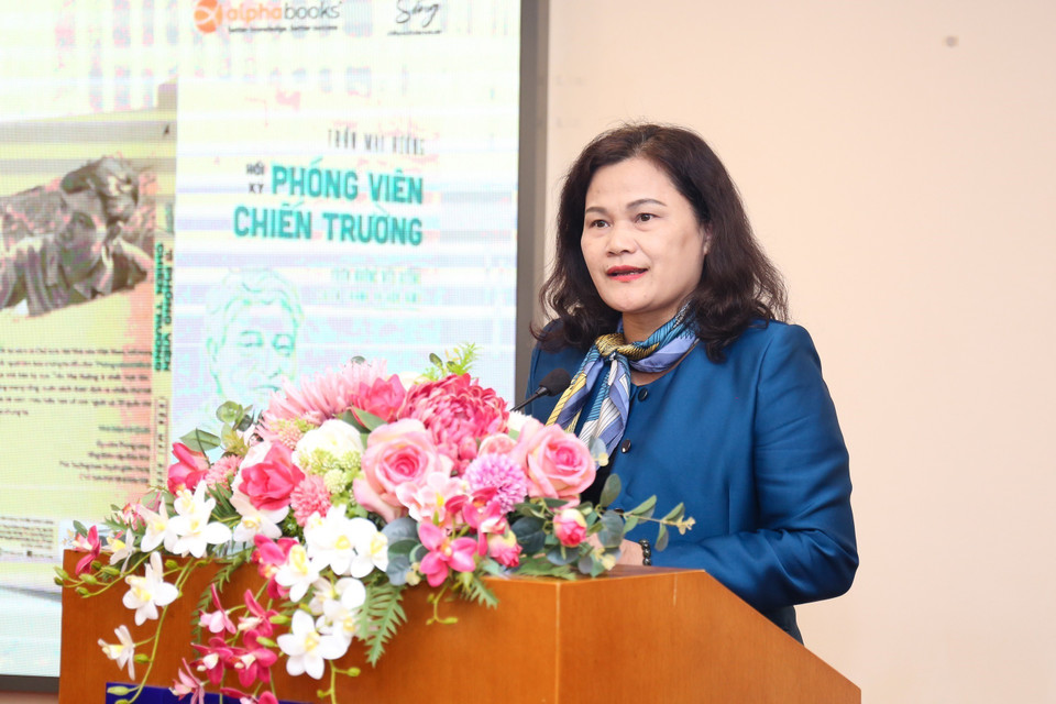 Phó Tổng Giám đốc TTXVN Nguyễn Thị Sự phát biểu. (Ảnh: Ngọc Anh/TTXVN)