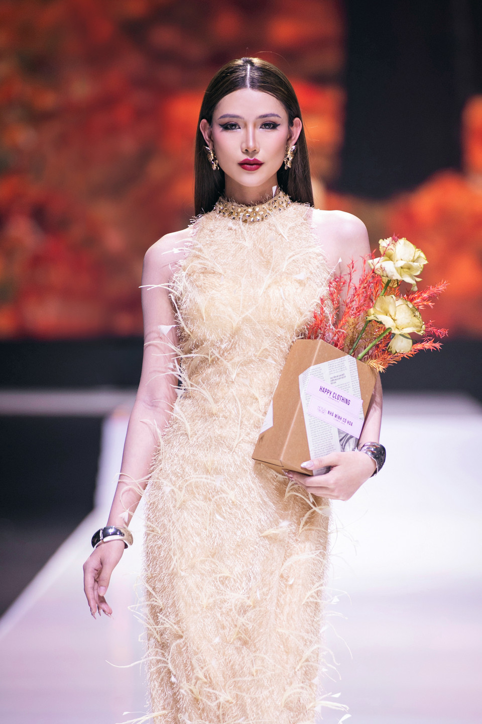 Tuần lễ thời trang Quốc tế Việt Nam Thu Đông 2024 với tinh thần #FashionEvolution đã khép lại đêm diễn thứ ba mãn nhãn với bộ sưu tập của Thảo Nguyễn. (Ảnh: PV/Vietnam+)