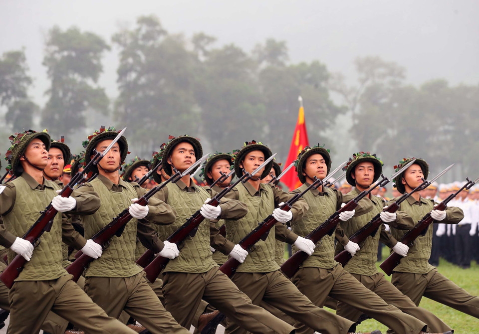 Khối bộ đội chủ lực tham gia hợp luyện. (Ảnh: Trọng Đức/TTXVN)