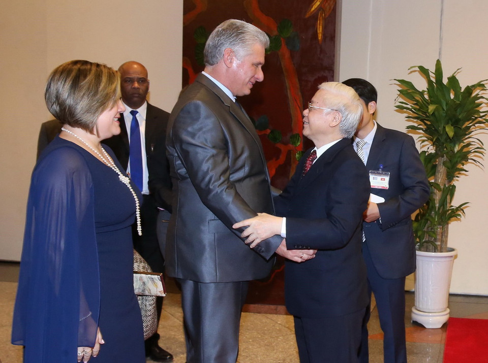 Tổng Bí thư, Chủ tịch nước Nguyễn Phú Trọng đón Chủ tịch Hội đồng Nhà nước và Hội đồng Bộ trưởng Cuba Miguel Mario-Diáz Canel Bermúdez dự tiệc chiêu đãi. (Ảnh: Lâm Khánh/TTXVN)