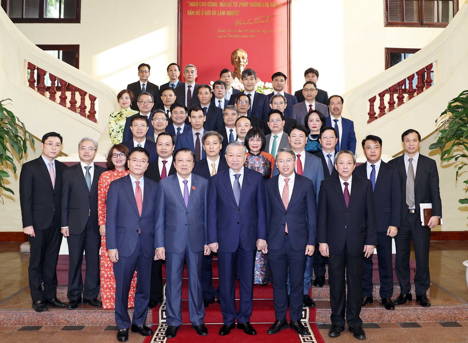 Tổng Bí thư Tô Lâm với các đại biểu. (Ảnh: Thống Nhất/TTXVN)