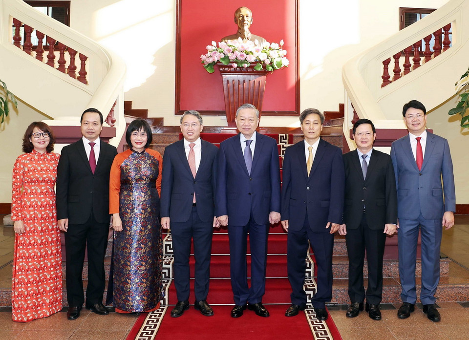 Tổng Bí thư Tô Lâm với các đại biểu. (Ảnh: Thống Nhất/TTXVN)