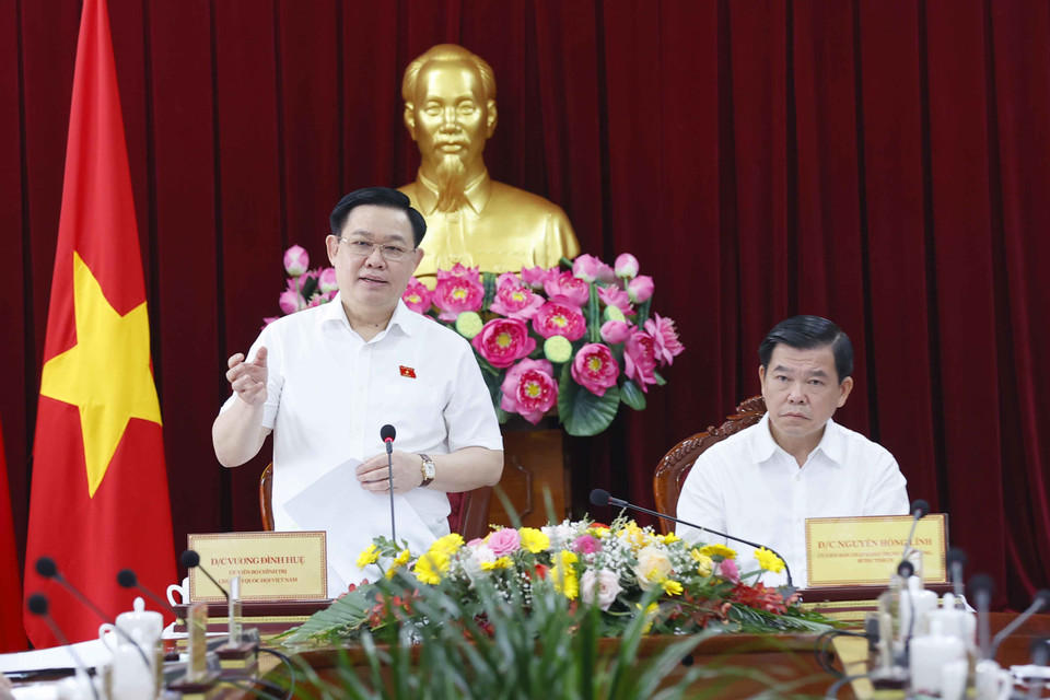 Chủ tịch Quốc hội Vương Đình Huệ phát biểu chỉ đạo. (Ảnh: Doãn Tấn/TTXVN)