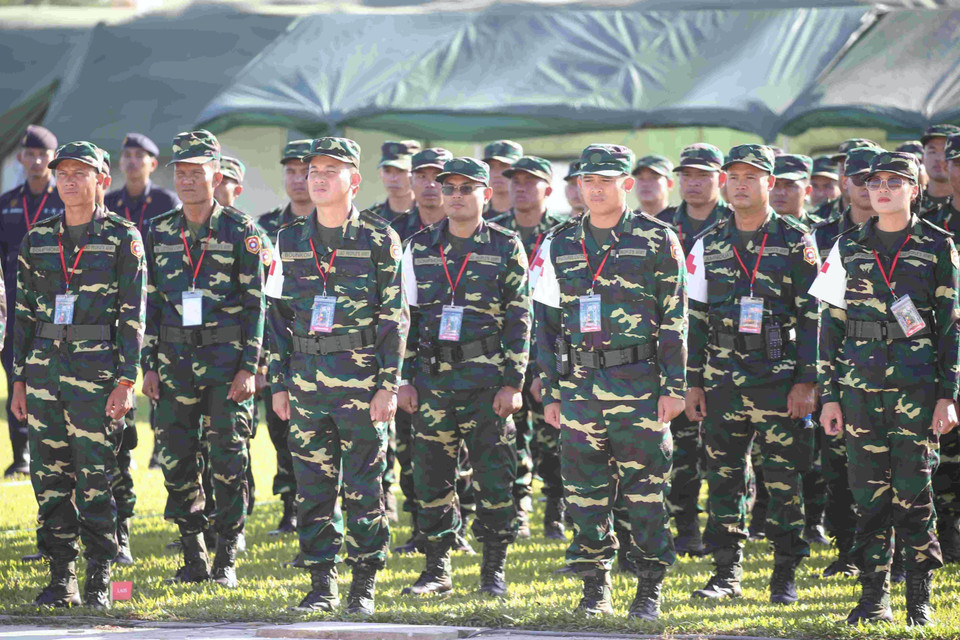 Binh sỹ Quân đội Nhân dân Lào tại sự kiện khai mạc diễn tập chung giữa quân đội 3 nước Campuchia-Lào-Việt Nam. (Ảnh: Huỳnh Thảo/TTXVN)