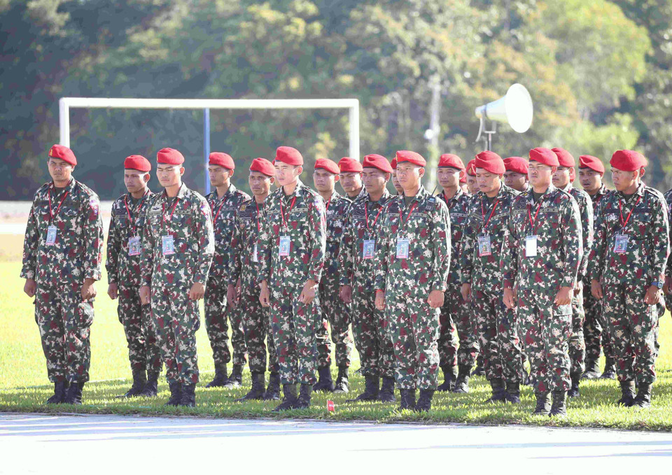 Binh sỹ Quân đội Hoàng gia Campuchia tại sự kiện khai mạc diễn tập chung giữa quân đội 3 nước Campuchia-Lào-Việt Nam. (Ảnh: Huỳnh Thảo/TTXVN)