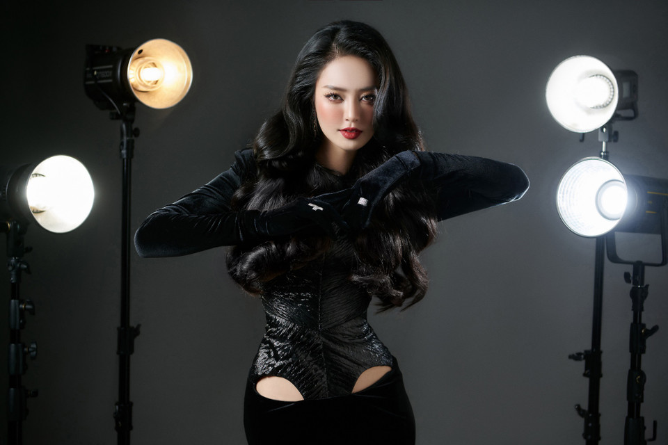 Cùng những thành tích và kỹ năng mà cô đã thể hiện trong thời gian vừa qua, Khánh Linh đang tích cực trau dồi thêm nhiều kỹ năng để tự tin đến với Miss Intercontinental 2024. (Ảnh: CTV/Vietnam+)