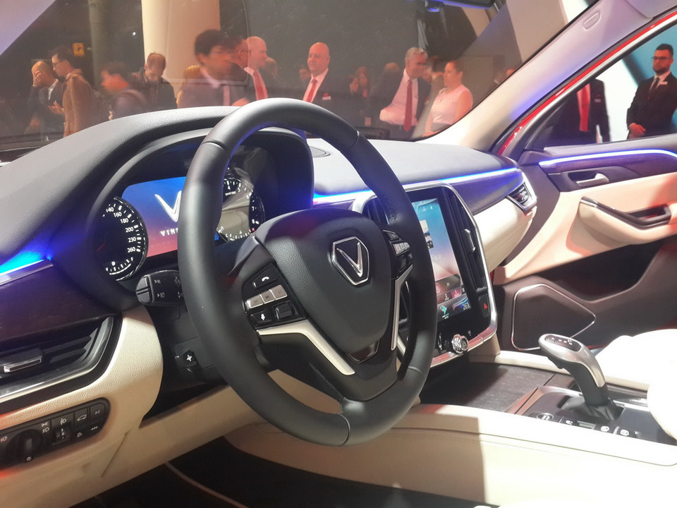 Nội thất dòng xe Sedan LUX A2.0 của Vinfast. (Ảnh: Toàn Trí/TTXVN)