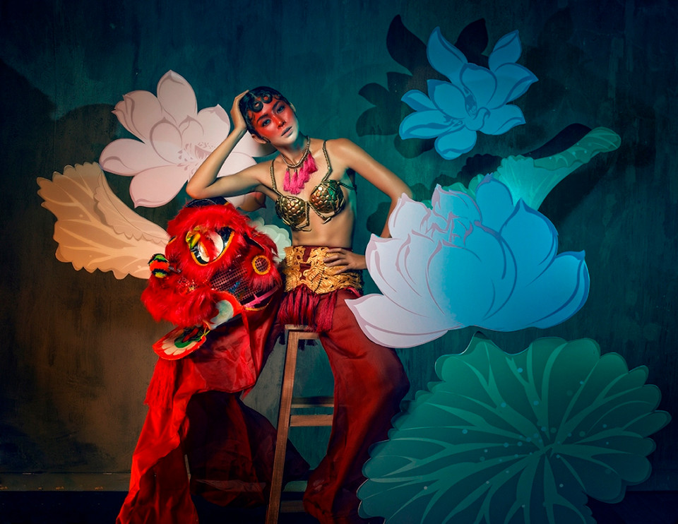 Với những góc chụp lạ và trang phục ấn tượng. (Ảnh: Quang Khuê)