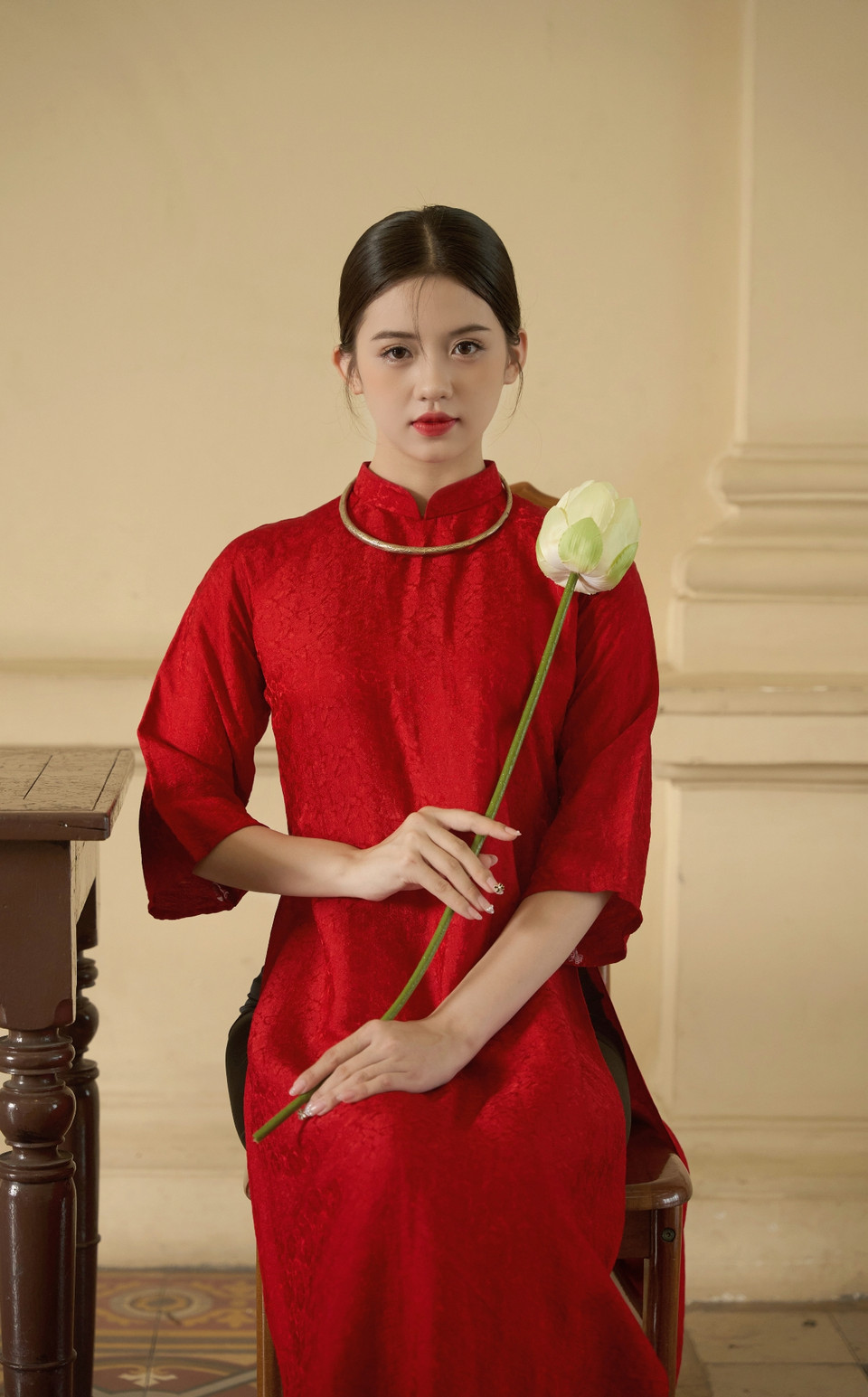 Đến từ mảnh đất sông nước Tiền Giang, Yến Nhi đã khẳng định khả năng khi giành ngôi vị Hoa khôi Sinh viên Việt Nam – khu vực miền Nam 2023. Yến Nhi sở hữu gương mặt khả ái cùng hình thể chuẩn. 12 năm liền giữ vững thành tích học sinh giỏi. (Ảnh: BTC)