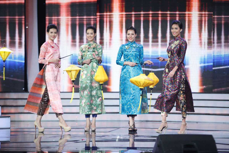 Thanh Thuyền, Ngọc Phi, Lệ Quyên và Lan Khuê. (Ảnh: Ân Nguyễn)