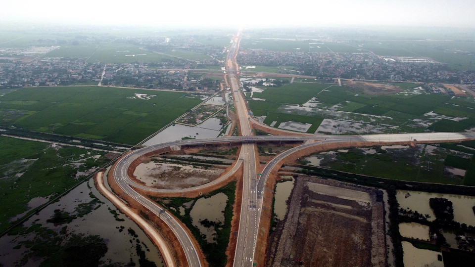 Nút giao Đông Xuân tại tuyến cao tốc Mai Sơn-Quốc lộ 45 ở Thanh Hóa. (Ảnh: Huy Hùng/TTXVN)
