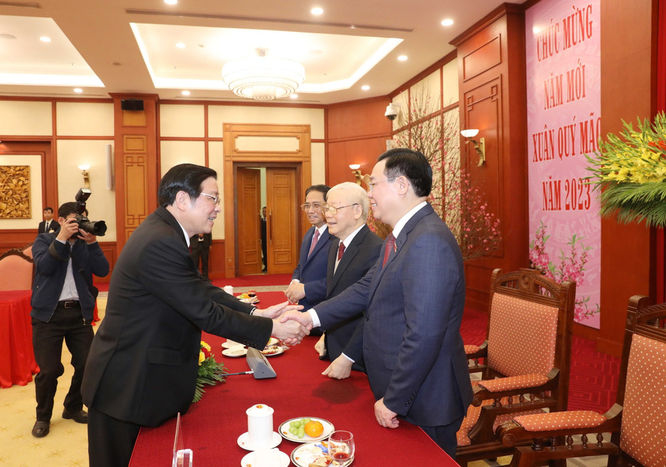 Các lãnh đạo Đảng, Nhà nước tham dự buổi chúc Tết. (Ảnh: Phương Hoa/TTXVN)