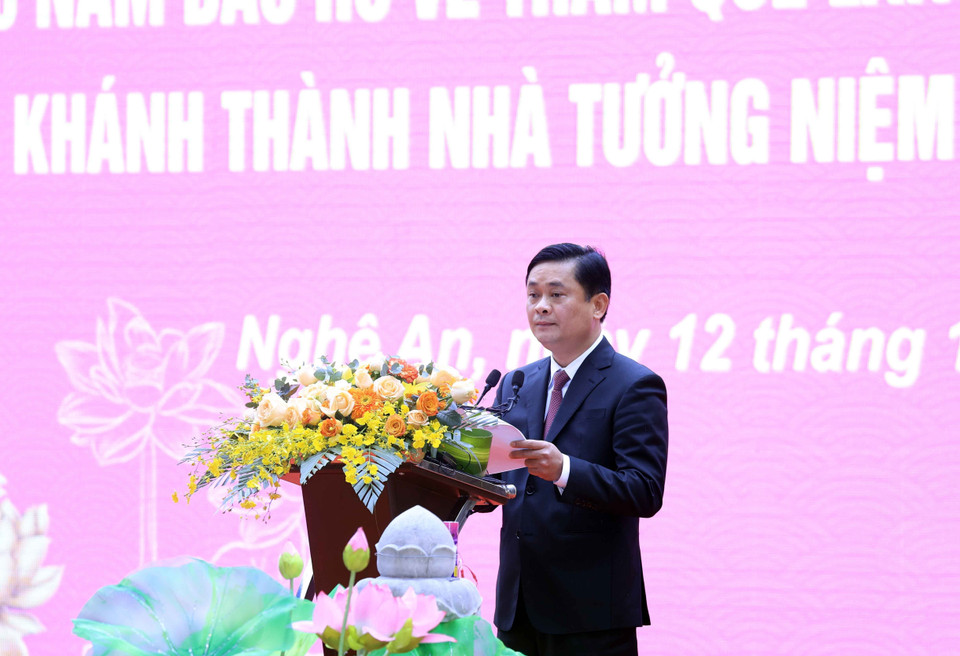 Ông Thái Thanh Quý - Ủy viên Trung ương Đảng, Bí thư Tỉnh ủy, Trưởng Đoàn đại biểu Quốc hội, Chủ tịch Hội đồng Nhân dân tỉnh trình bày diễn văn tại Lễ kỷ niệm. (Ảnh: Thống Nhất/TTXVN)