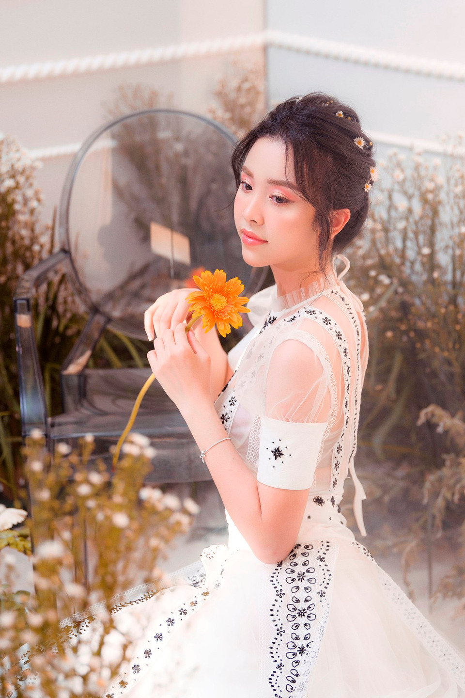 Thúy An bật mí, ngoài hoàn thành chương trình học Đại học trong năm nay, cô sẽ tập trung vào rèn luyện kỹ năng... (Ảnh: Mon Trần/Vietnam+)