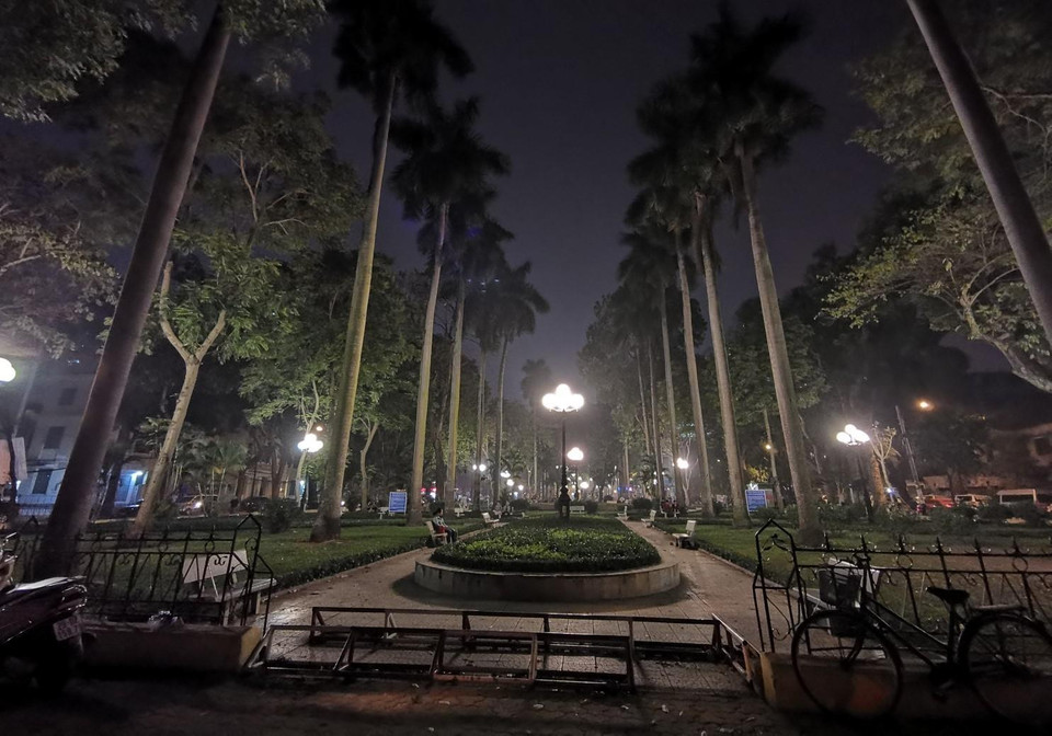 Tình trạng ô nhiễm bụi thường tăng cao tập trung vào thời gian mùa Đông, đầu Xuân và vào những thời điểm chuyển mùa. Đây cũng là hiện tượng thường gặp trong nhiều năm qua. (Ảnh: Thành Đạt/TTXVN)