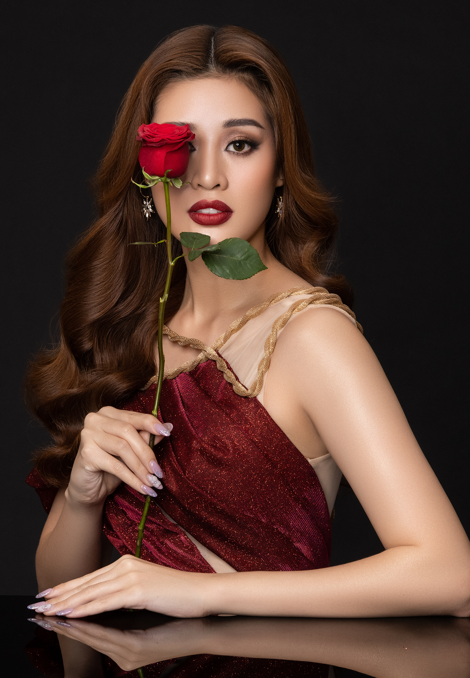 Là đại sứ đồng hành cùng One Body Village (OBV), hơn một năm qua, Hoa hậu Khánh Vân có nhiều hoạt động thiết thực cùng ban quản lý ngôi nhà giải cứu và hỗ trợ các bé gái bị xâm hại tình dục hoặc có nguy cơ bị khai thác tình dục. (Ảnh: Nguyễn Long/Vietnam+)