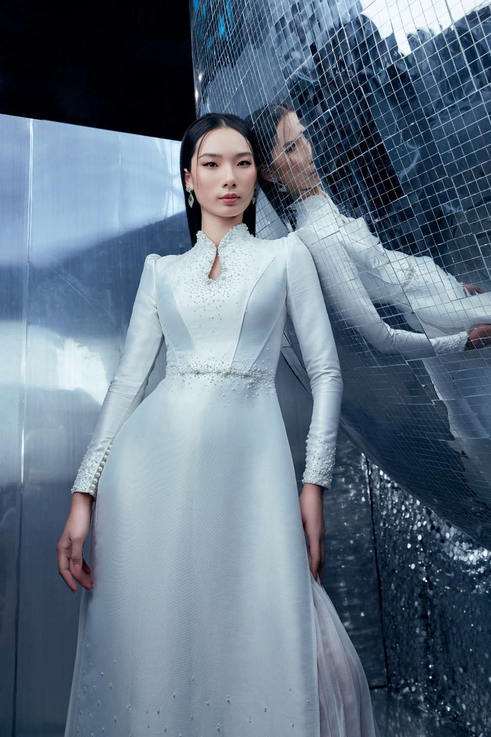 Không chỉ hiện hữu trong đời sống, vẻ đẹp của Áo dài và phụ nữ Việt trở thành nguồn cảm hứng cho đội ngũ sáng tạo cuộc thi. (Ảnh: CTV/Vietnam)