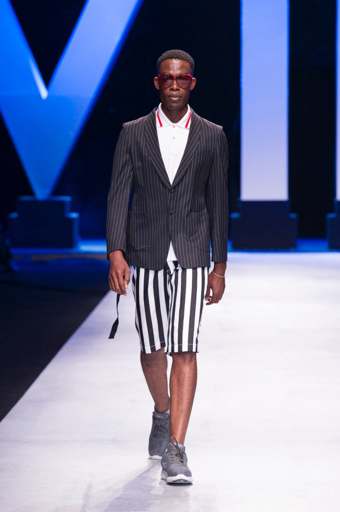 Bộ sưu tập sử dụng những chất liệu vải cao cấp có đặc tính thoáng mát, tạo sự năng động, thoải mải cho người mặc như kaki, thun, polo, jean. (Ảnh: BTC)