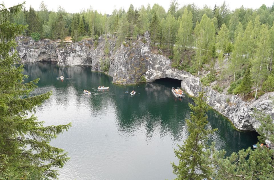 Công viên mỏ đá cẩm thạch Ryskeala. (Ảnh: Duy Trinh/TTXVN)