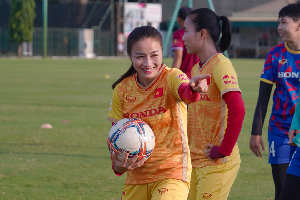 'Hoa khôi sân cỏ' Hoàng Thị Loan tiếp tục góp mặt trong đợt tập trung của Đội tuyển Nữ Việt Nam. (Ảnh: Việt Anh/Vietnam+)