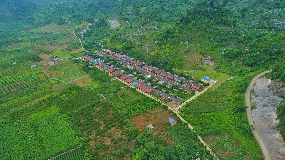 Toàn cảnh khu vực di cư của người Thái đen ở bản Dọi. (Ảnh: Mai Mai/Vietnam+)
