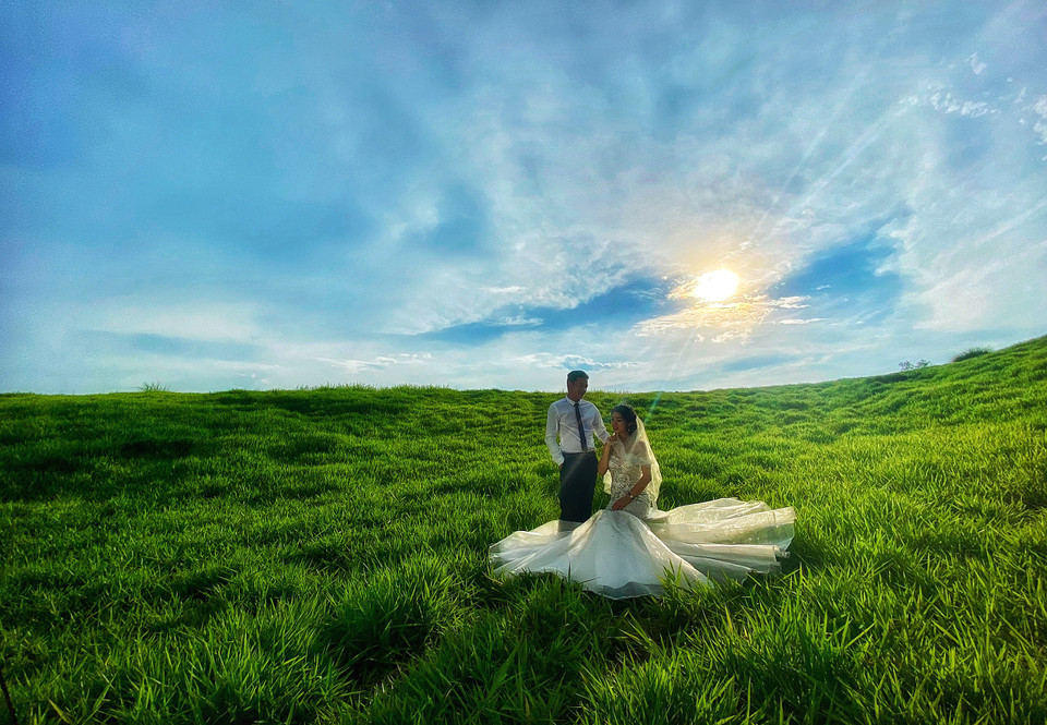 Nơi là điểm lưu lại dấu ấn cho một tình yêu. (Ảnh: Xuân Mai/Vietnam+)