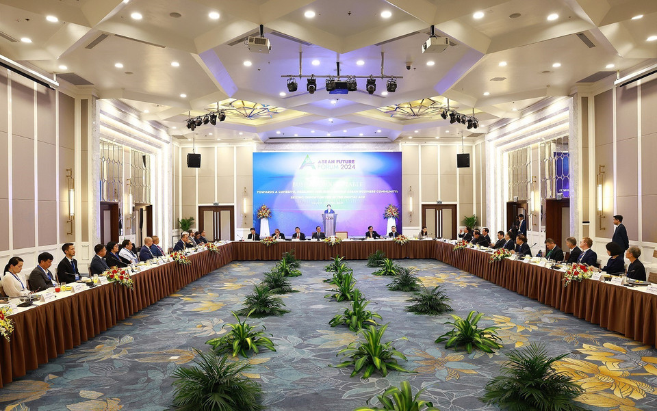Tọa đàm với doanh nghiệp ASEAN và các đối tác với chủ đề 'Cộng đồng doanh nghiệp ASEAN, gắn kết, tự cường và bền vững: Nắm bắt thời cơ trong thời đại số.' (Ảnh: Dương Giang/TTXVN)