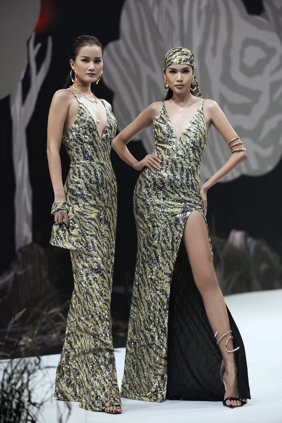 Tuần lễ thời trang Vietnam Runway Fashion Week sẽ diễn ra từ ngày 29-31/10, tại Thành phố Hồ Chí Minh với sự tham gia của 11 nhà thiết kế, thương hiệu thời trang có tiếng trong nước... (Ảnh: Kiếng Cận/Vietnam+)