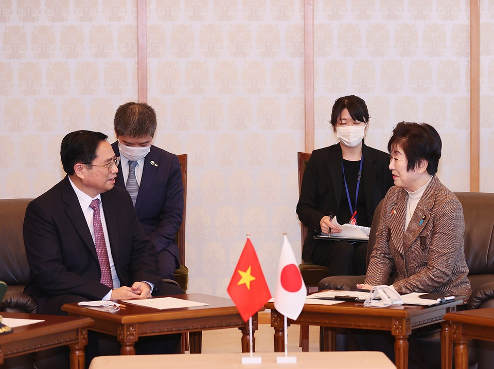 Thủ tướng Phạm Minh Chính hội kiến Chủ tịch Thượng viện Nhật Bản Santo Akiko. (Ảnh: Dương Giang/TTXVN)