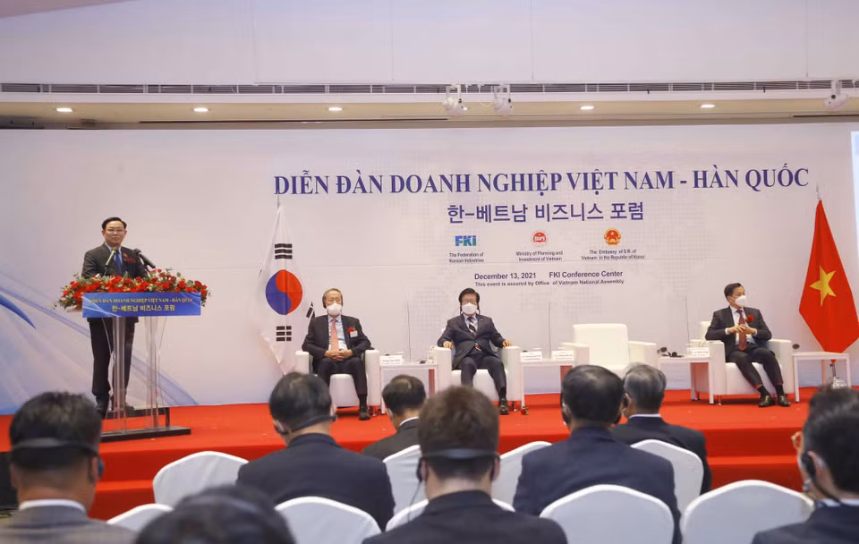Chủ tịch Quốc hội Vương Đình Huệ phát biểu. (Ảnh: Doãn Tấn/TTXVN)
