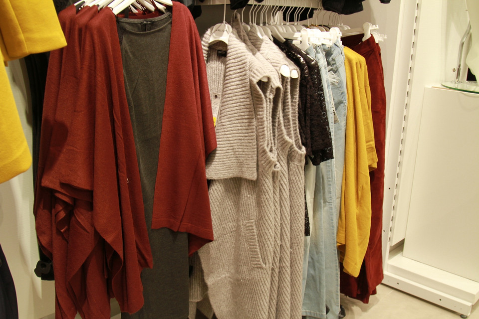 Các thiết kế của thương hiệu Calliope. (Ảnh: Xuân Mai/Vietnam+)