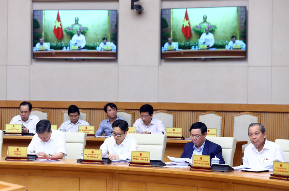 Các thành viên chính phủ tham dự phiên họp. (Ảnh: Thống Nhất/TTXVN)