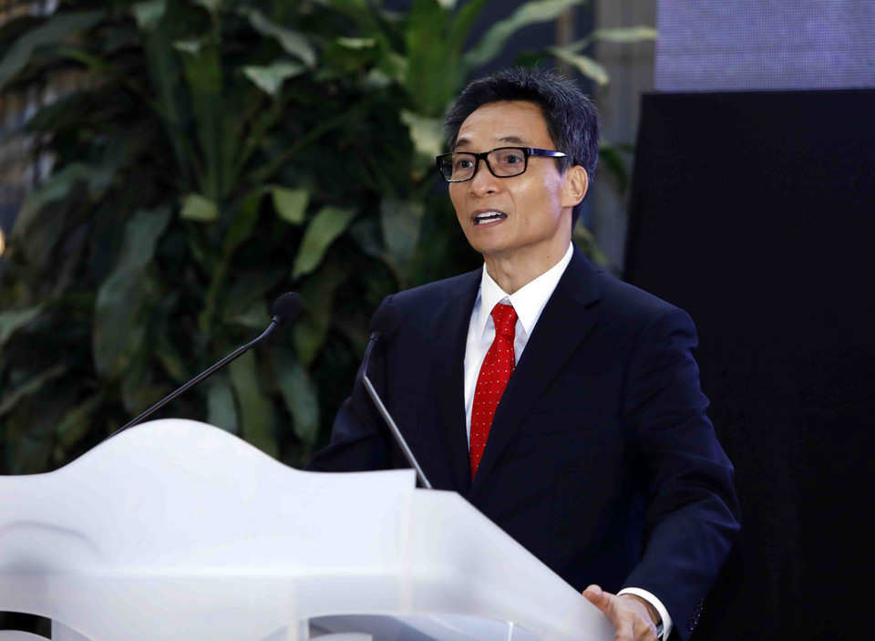 Phó Thủ tướng Vũ Đức Đam phát biểu tại Diễn đàn doanh nghiệp Việt Nam-Uganda. (Ảnh: An Đăng/TTXVN)