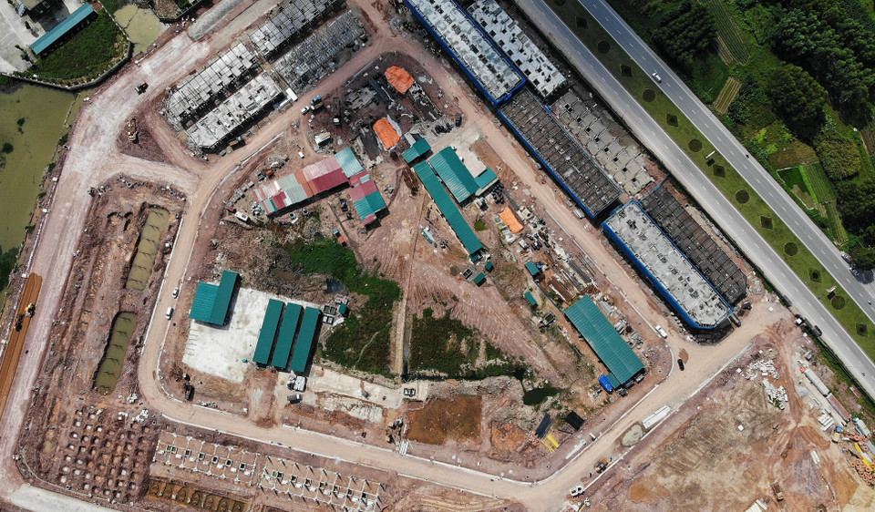 Đường Trần Kim Xuyến hình chữ U nằm trong khu đô thị hỗn hợp, giải trí cao cấp tại khu đô thị phía Nam thành phố. (Ảnh: Danh Lam/TTXVN)