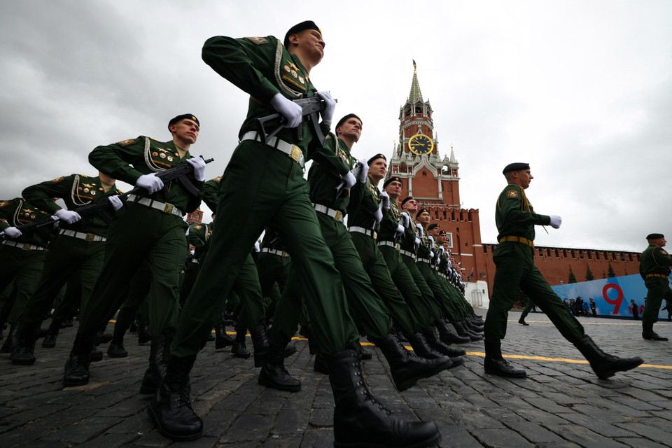 Binh sĩ Nga tham gia lễ duyệt binh kỷ niệm 76 năm Ngày chiến thắng Phát xít tại Moskva, ngày 9/5/2021. (Ảnh: AFP/TTXVN)
