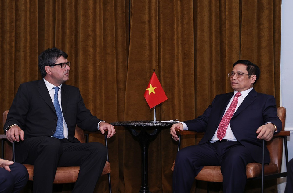 Thủ tướng Phạm Minh Chính tiếp Chủ tịch Tập đoàn Jardines tại Việt Nam Alain Cany. (Ảnh: Dương Giang/TTXVN)