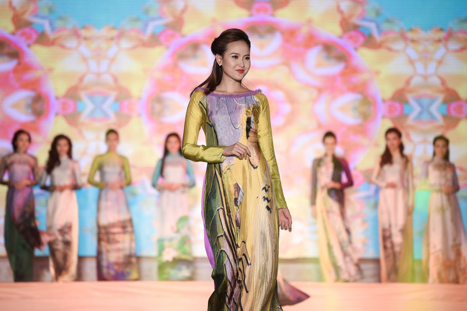 Đêm nghệ thuật "Áo dài-Vẻ đẹp bất tận" là một trong những hoạt động đặc sắc của lễ hội. (Ảnh: BTC)