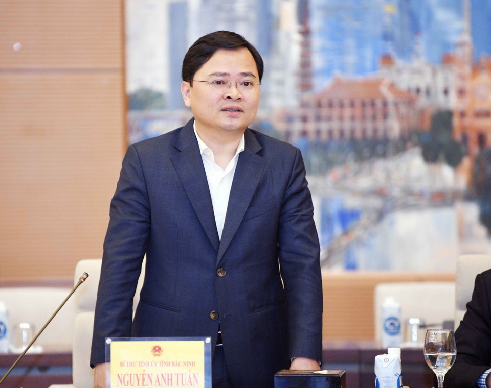 Bí thư Tỉnh ủy tỉnh Bắc Ninh, Chủ tịch Nhóm đại biểu Quốc hội trẻ Việt Nam Nguyễn Anh Tuấn phát biểu. (Ảnh: Doãn Tấn/TTXVN)
