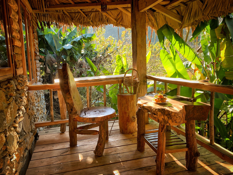 Gọi là homestay nhưng kiến trúc và thiết kế của khu này có thể tương đương với resort cao cấp. (Ảnh: Mai Mai/Vietnam+)