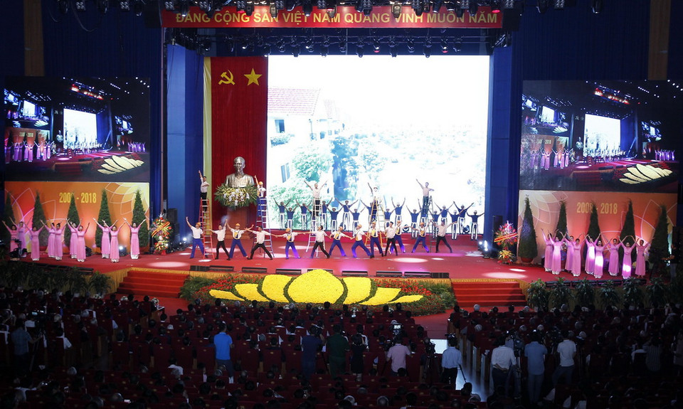 Chương trình nghệ thuật chào mừng với chủ đề: Hà Nội-Niềm tin và hy vọng. (Ảnh: Trọng Đức/TTXVN)