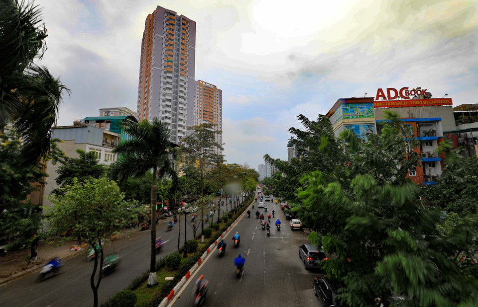 Phố Tân Mai hôm nay. (Ảnh: Thanh Tùng/TTXVN)