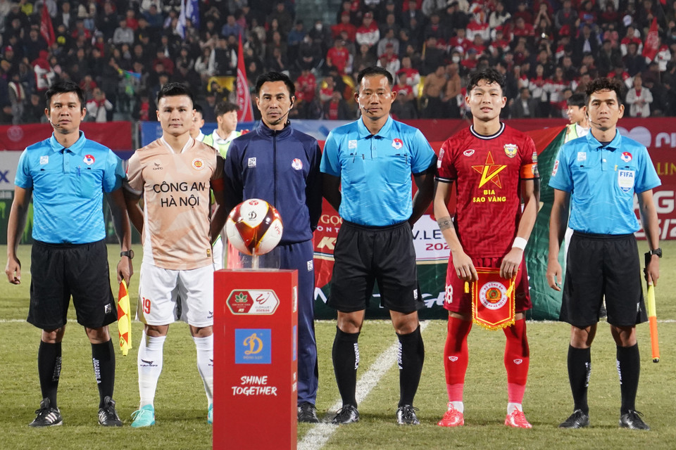 Tối 3/3, Công an Hà Nội tiếp đón đội khách Hồng Lĩnh Hà Tĩnh trên sân nhà Hàng Đẫy. (Ảnh: Việt Anh/Vietnam+)