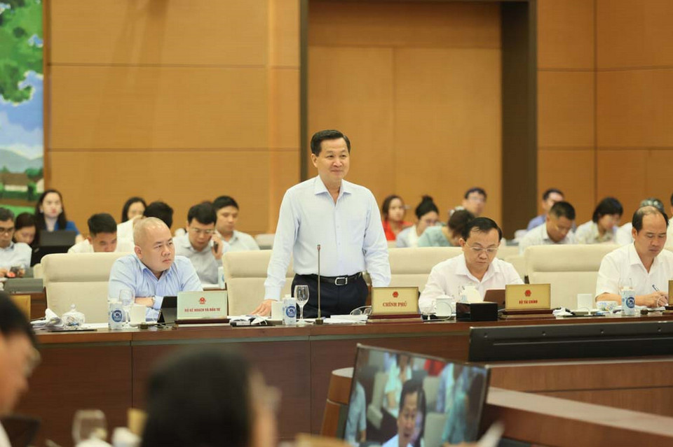 Phó Thủ tướng Lê Minh Khái phát biểu. (Ảnh: An Đăng/TTXVN)