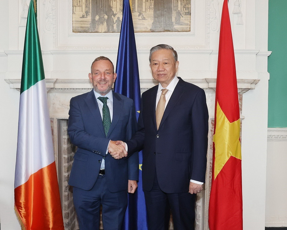 Tổng Bí thư, Chủ tịch nước Tô Lâm hội kiến Chủ tịch Thượng viện Ireland Jerry Buttimer tại Dublin, ngày 3/10/2024. (Ảnh: Trí Dũng/TTXVN)