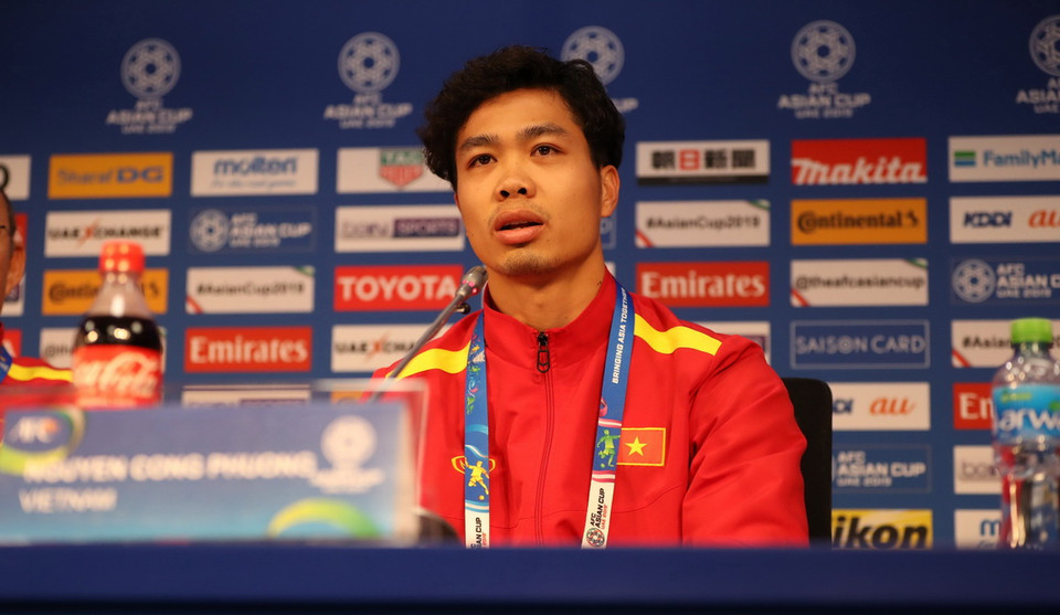 Tiền đạo Công Phượng tại buổi họp báo trước trận đấu gặp Nhật Bản. (Ảnh: Hoàng Linh/TTXVN)