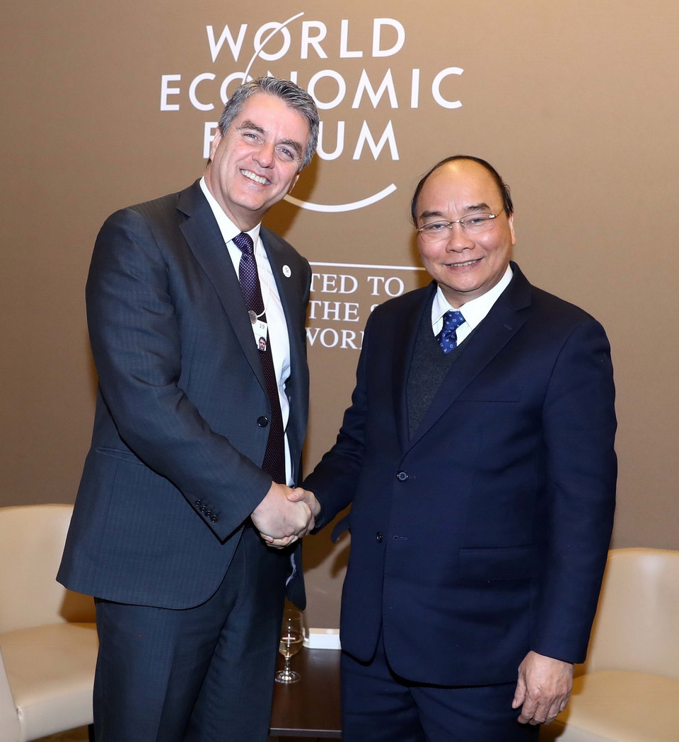 Thủ tướng Nguyễn Xuân Phúc hội kiến Tổng Giám đốc WTO Roberto Azevêdo. (Ảnh: Thống Nhất/TTXVN)